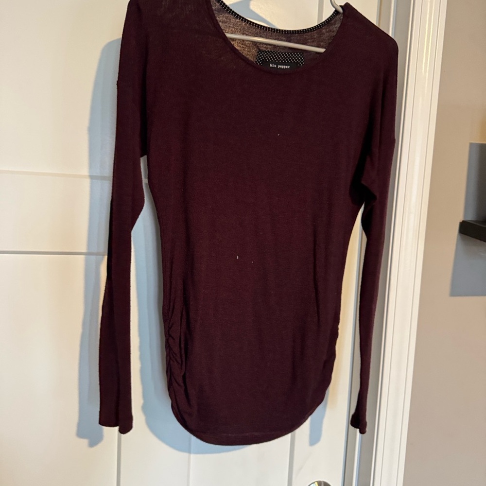 Women's Burgundy Long Sleeve Top